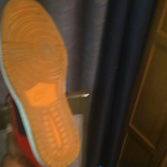 Nike Red and Black Women's Shoes - Picture 4 of 5